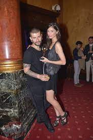 Vali barbulescu photography fashion portrait style documentary street. Vali Barbulescu Nu Si Poate Lua Mainile De Pe Iubita Lui Uite Cum E Imbracata Sexoasa Delia Wowbiz