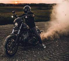 311 Likes 2 Comments Clubstyle Europe Clubstyle Europe On Instagram Iamstatice Shedding S Harley Dyna Harley Davidson Dyna Harley Davidson Bikes