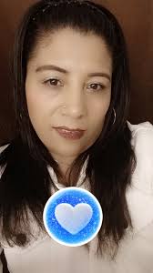 Mis padres siempre respetaron que nos gustaba la música y aquí mis vecinas  no me dejaran mentir...recuerdo que cantaba con la música a todo volumen  con el cepillo de micrófono y viéndome