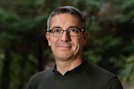 Alex Batchelor's Instagram, Twitter & Facebook