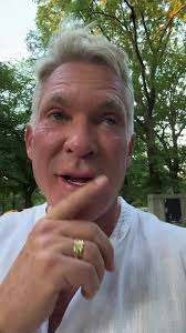 Sam Champion