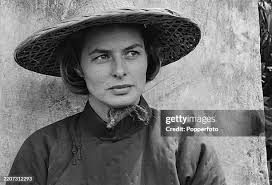 70,317 Vintage Film Studio Stock Photos, High-Res Pictures, and Images