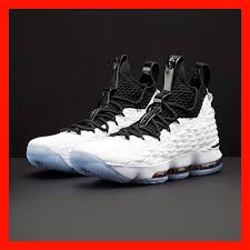 En Iyi Hd 15 Basketbolcu Resmi Basketbol Sahasi Hd Duvar Kagidi Nike Basketbol Ayakkabilari Nike Ayakkabilar Ayakkabilar