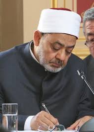 UNIVERSITY OF CALIFORNIA RIVERSIDE A Culture of Charity: American Imams  from Cairo to California A Dissertation submitted in par