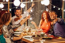 You go to a dinner party as a guy thinking you'll make a good impression but more as the featured entree for a set of elite, cultured anthropophagist nudists. How To Host An Amazing Dinner Party Zagline