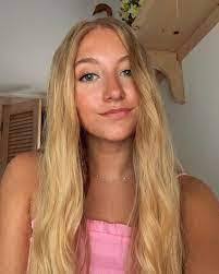 Tanishq Lalvani's Instagram, Twitter & Facebook