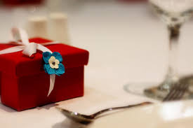 Table gifts are a great way to express your creativity when you're hosting a dinner party …plus it add some flair to your table setting. Dinner Party Gift Etiquette