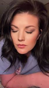 Jennifer Holcombe's Instagram, Twitter & Facebook