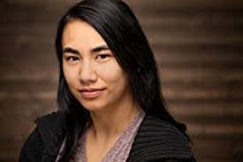 Lea Lawrence's Instagram, Twitter & Facebook