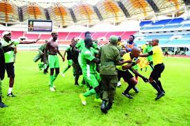 Apparently powerful shots run in that family. Gor Mahia Players Attack The Referee After Napsa Denied Them A Chance In The Caf Confederation Cup Groups Stage The Zambian Observer