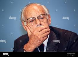 Dennis Thatcher, husband of the Prime Minister. Conservative and Unionist  Party Conference held at the Bournemouth International Centre in Dorset .  12 October 1990. Photo: Neil Turner Stock Photo