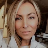 Kristi Gates's Instagram, Twitter & Facebook