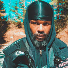 Taylor Woo's Instagram, Twitter & Facebook