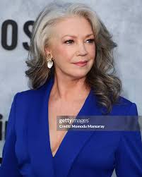 Getting Jane Fonda ready for the Golden Globes L'Oreal Paris EverPure  Purple Shampoo L'Oreal Paris Le Color Gloss L'Oreal BLOW DRY IT Quick Dry  Primer Spray L'Oreal Paris BOOST IT Volume Injected