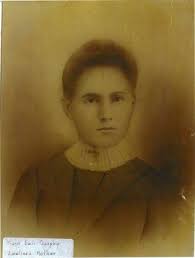 Dunphy Family History: Last Name Origin & Meaning