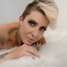 TOP 10 BEST Makeup Artists in Nanaimo, BC