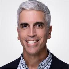 The Real Estate Branch of the Auburn Finance Society welcomed Alan Moise