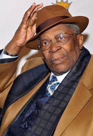 B.B. King arrives at the grand opening of the B.B. King's Blues Club at The  Mirage Hotel & Casino December 11, 2009 in Las Vegas, Nevada. Photo by  David Becker