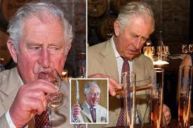 brandishes cake knife on Australia tour ...