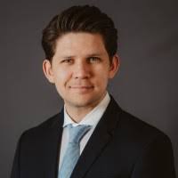 2400+ profilů „Pfau“