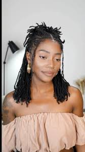 Crystal Simone (crystalllsimone)