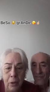 Un Beso Grande Chau Vicky