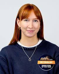 Sophia Amos's Instagram, Twitter & Facebook