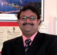 Judge Debra Squires-Lee Should Show Progressive Solidarity With Migrants