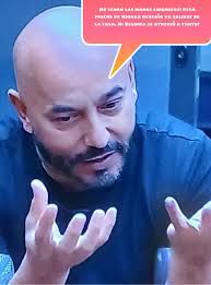 Señora está sacando las uñas éxito tu esposo ay Dios mío