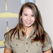 Bindi irwin television star, actress, dancer who is better known for f reality show crikey! Bindi Irwin Bio Affair Married Husband Net Worth Ethnicity Age Nationality Height Television Personality Conservationist