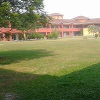 Sekolah berasrama penuh integrasi sabak bernam (i̇ngilizce: Sekolah Berasrama Penuh Integrasi Sabak Bernam General College University