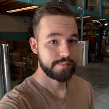 Rehoming or fostering a constrictor boa