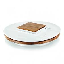 Place it on a board, tray or plate or a cake stand. Rotating Serving Tray Discover Lazy Susan By Umbra Givensa