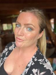 What colors are best for fall makeup?