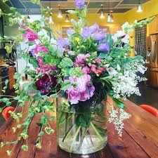 Example sentences from the web for oasis. Love Me Some Spring Flowers Truly An Oasis Urban Oasis Bed And Breakfast