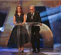 For being a role model to young artists. Rtp Adia Gala De Ruy De Carvalho Por 3 Meses Carlos Cruz Nega Polemica Nacional Flash