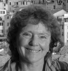 Vicki Hamlin's Instagram, Twitter & Facebook