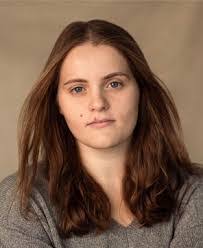 Polly Stokes's Instagram, Twitter & Facebook