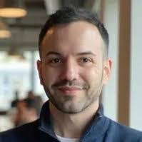 Reed Calhoun's Instagram, Twitter & Facebook