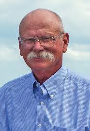 Alicia Dexter's Instagram, Twitter & Facebook