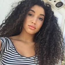 Kiarra Brown's Instagram, Twitter & Facebook