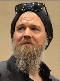 Who remembers the identical twins. Gerry and Geoffrey Lowe. That went to  Kenner from 1985 1990. Everyone called us lowzie.