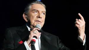 Marco Antonio Muñiz pierde el oído