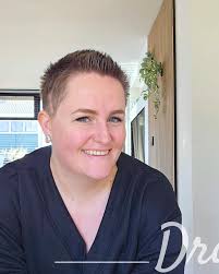 𝗠𝗘𝗧 𝗠𝗢𝗗𝗘𝗟 𝗜𝗡 𝗠𝗜𝗝𝗡 𝗛𝗔𝗔𝗥 & 𝗥𝗨𝗜𝗠𝗧𝗘 𝗩𝗢𝗢𝗥  𝗡𝗜𝗘𝗨𝗪𝗘 𝗣𝗥𝗢𝗝𝗘𝗖𝗧𝗘𝗡!