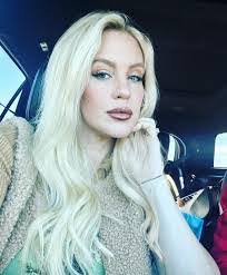 Lacey Lancaster's Instagram, Twitter & Facebook