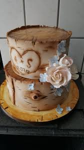 Wood Weddingcake Hochzeitstorte In Holzoptik Www Thetinycakeboutique Com Hochzeitstorte Holz Hochzeitstorte Kuchen Ideen