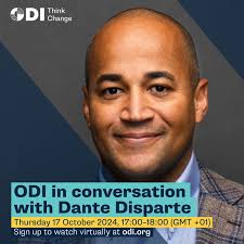 Ladies and gentlemen I had to share a picture I took as I was walking in  Waikiki for the #PTC25 conference.