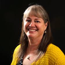 vocal-trash-founder-and-abilene-native-steve-linder-rocks-it