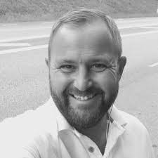 Mark Knighton's Instagram, Twitter & Facebook