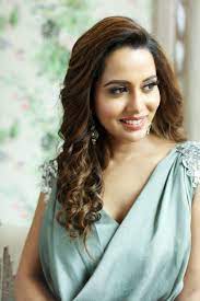 Pyaar prema kaadhal movie cast: Raiza Wilson Photoshoot Stills By Tarun Koliyot South Indian Actress